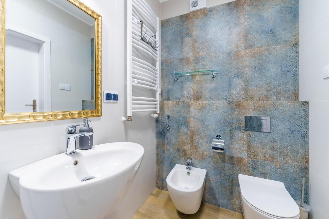 Apartament Kapitanski Z Widokiem Na Morze 4 Pietro - By Perlowa Przystan Rent Sianozety Exterior photo